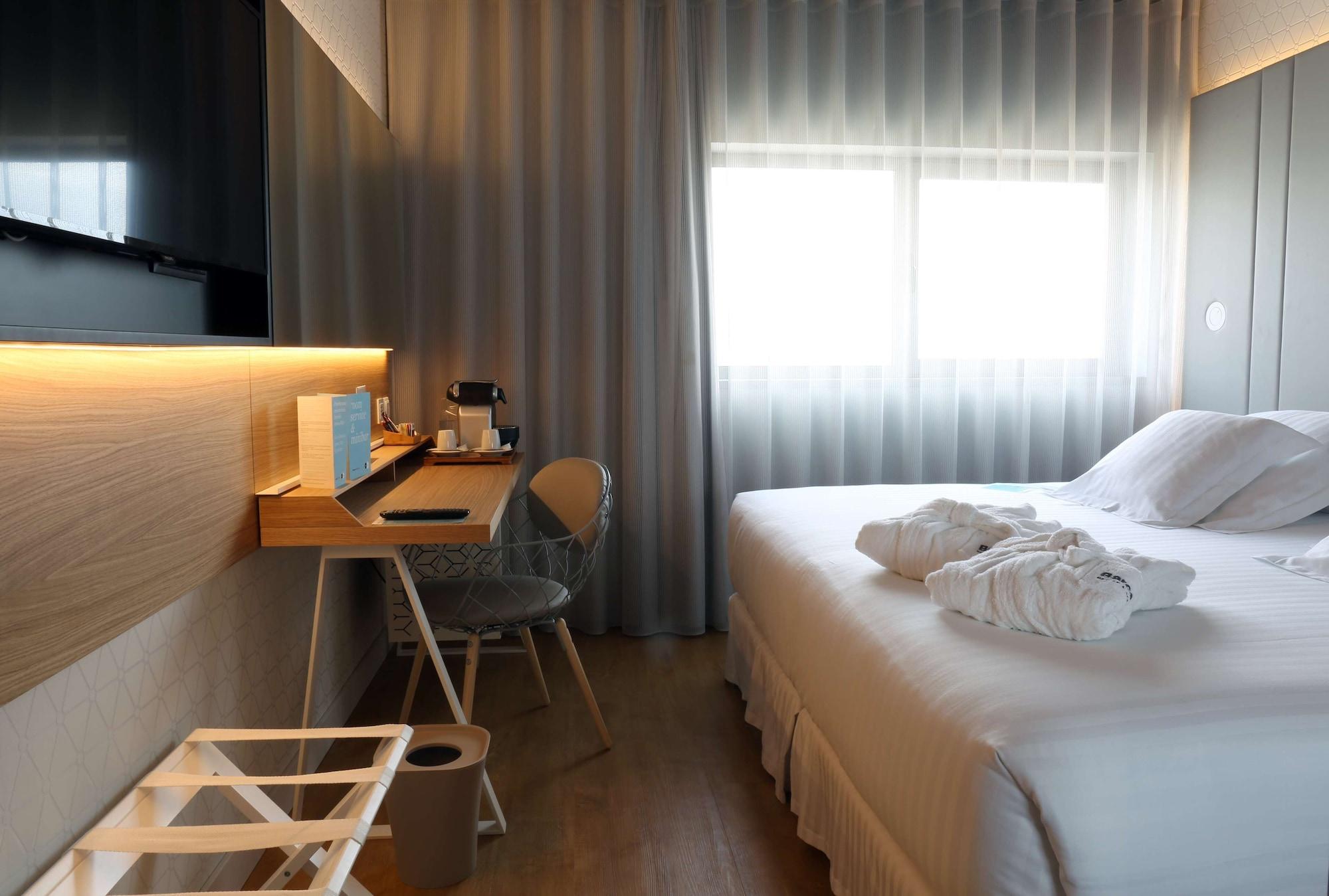 Occidental Atenea Mar - Adults Only Barcelona Exterior foto