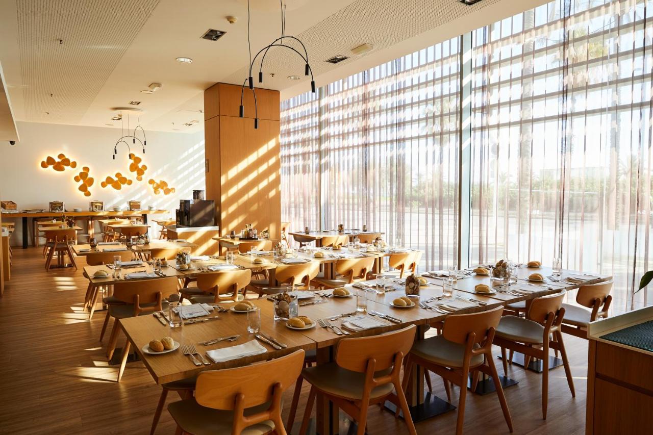 Occidental Atenea Mar - Adults Only Barcelona Exterior foto
