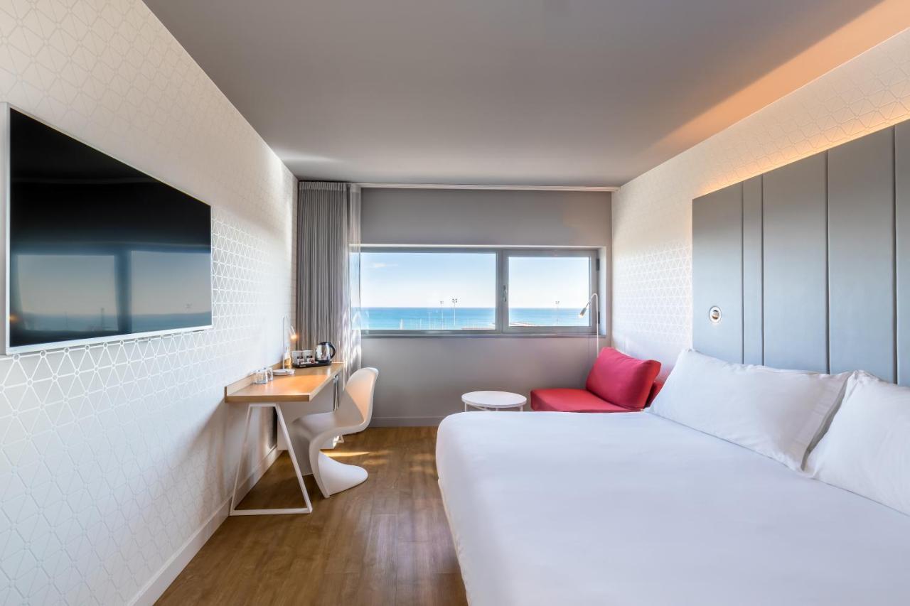 Occidental Atenea Mar - Adults Only Barcelona Exterior foto