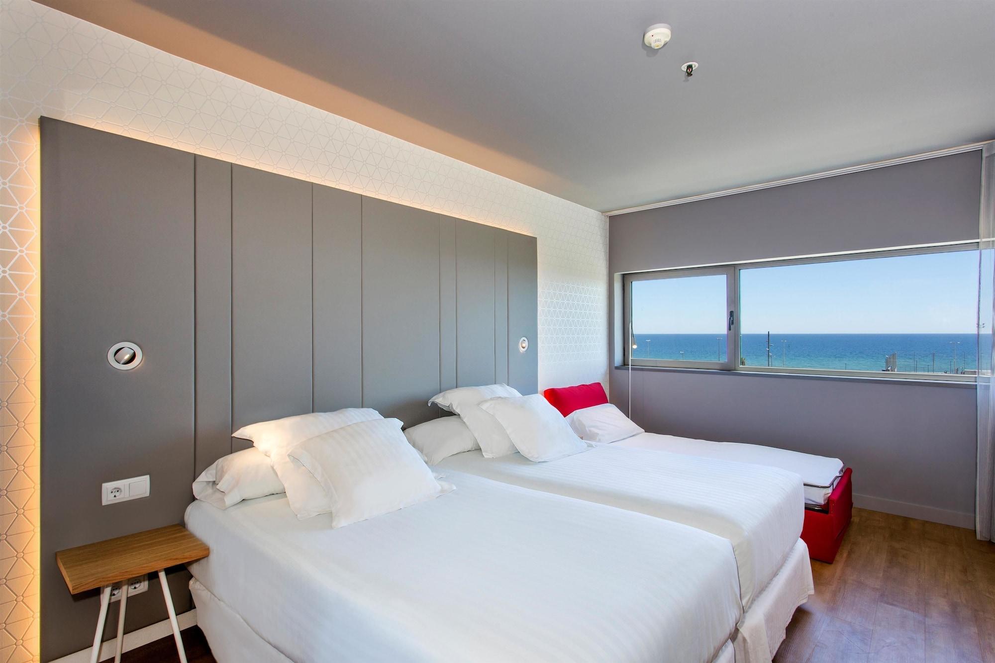 Occidental Atenea Mar - Adults Only Barcelona Exterior foto